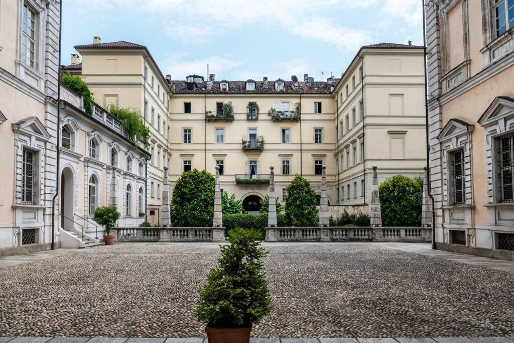 Art Heaven-Suite Graneri In Torino Centro Exteriör bild